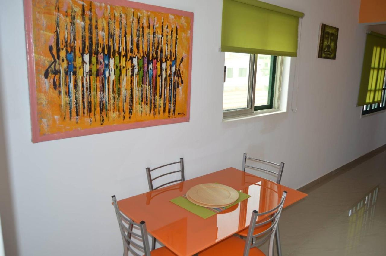 Apartamento T1 Mobiliado Com Wi-Fi Praia Exterior photo